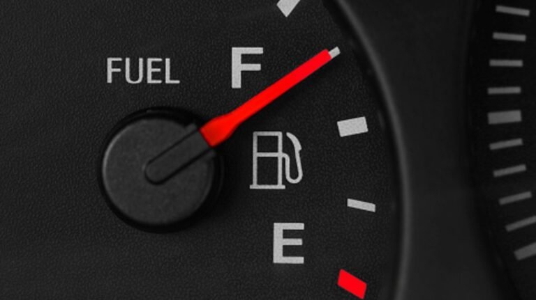 Hot Vs Cold: How Temps Affect Your Car's Gas Mileage