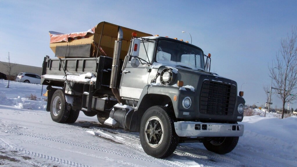 When (And Why) Did Ford Stop Selling Semi Trucks In The US?