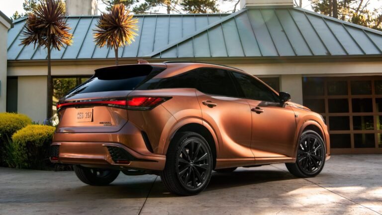 The Lexus RX Keeps Nearly 70% Of Its Value After 5 Years, Leaving German Rivals In The Dust