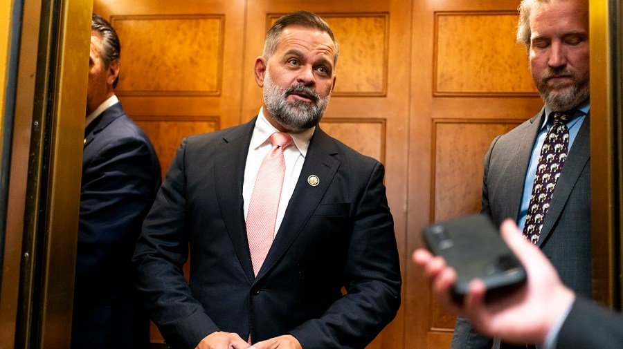 Trump put to the test with Mills in Florida primary fight 