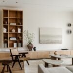 A Moscow Apartment Reinterprets the Architecture of a Korean Hanok