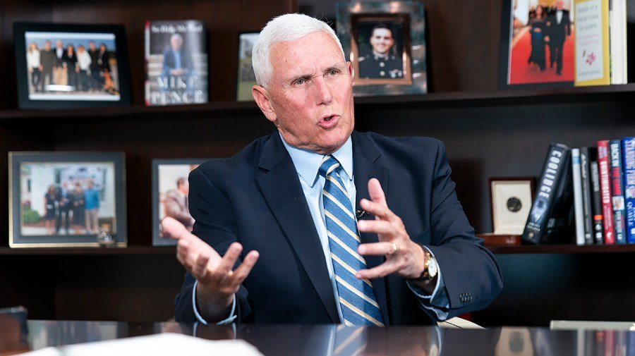 Pence denies that Iran war hurting Ukraine by depleting US stockpiles