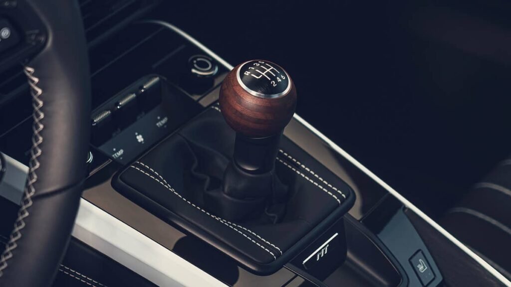 2027 Porsche 911 Carrera S Brings Back the Stick Shift