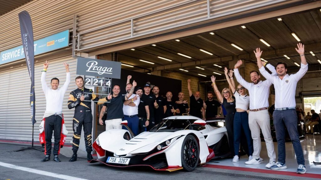 This Supercar Is So Good It Set One Of The Toughest Track Records Without Even Trying