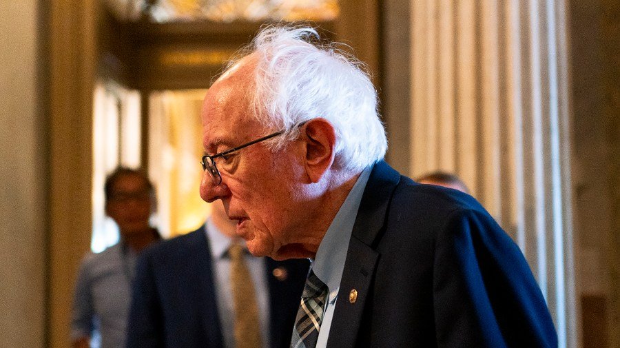 Sanders endorses Nixon in Florida Senate race