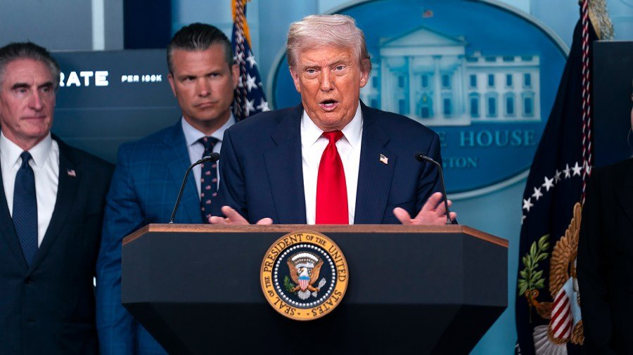 Trump demands compensation for US from Iran