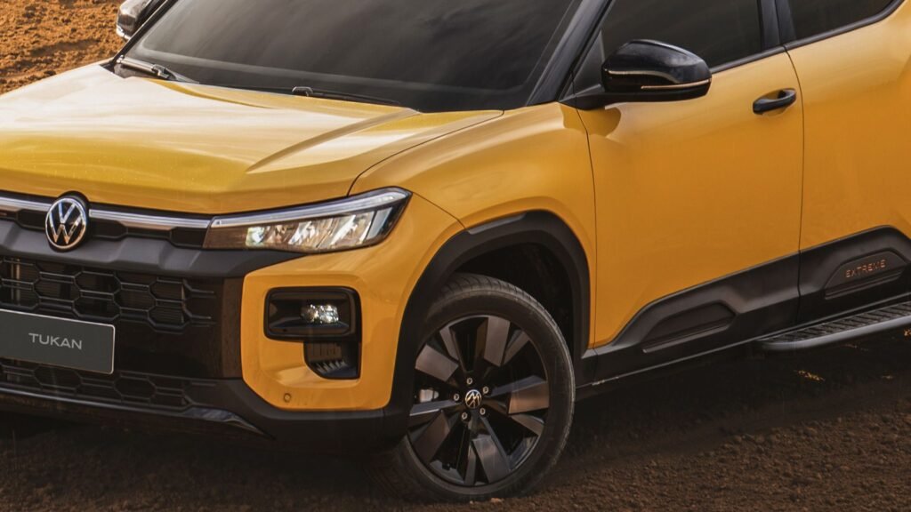 VW's Cute-As-Heck Compact Pickup Truck Has Maverick In Its Sights