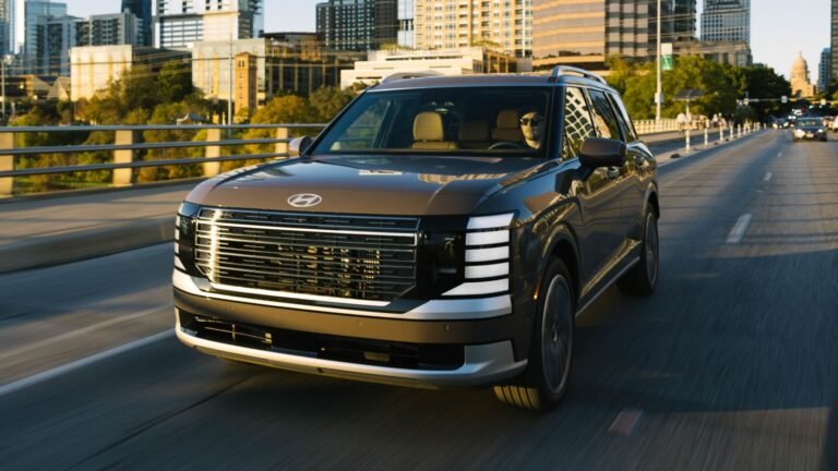 The Hyundai Palisade Is Stealing Toyota's Rizz In The Sales Race
