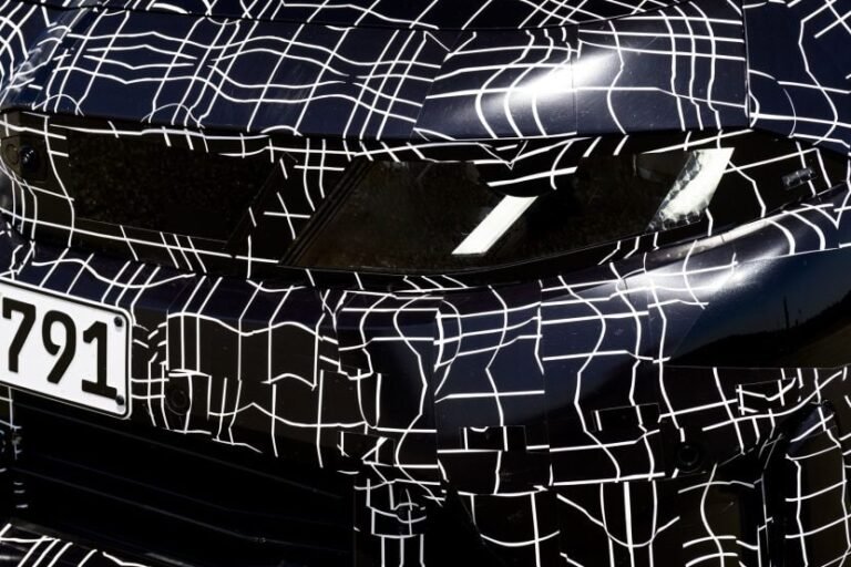 A Reddit User Just Caught The New BMW M350 In Munich