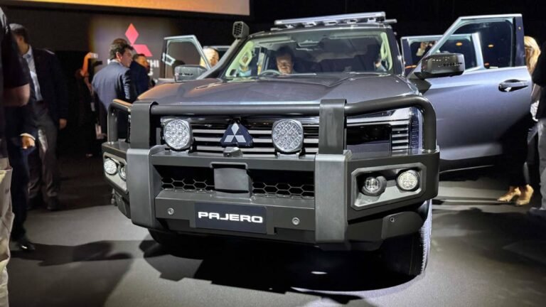 New Mitsubishi Pajero Looks Like a Proper Land Cruiser Rival in Person