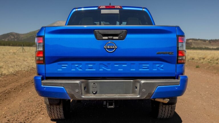 The Evidence Is Overwhelming, Nissan Wants A Midgate In Its Next Truck