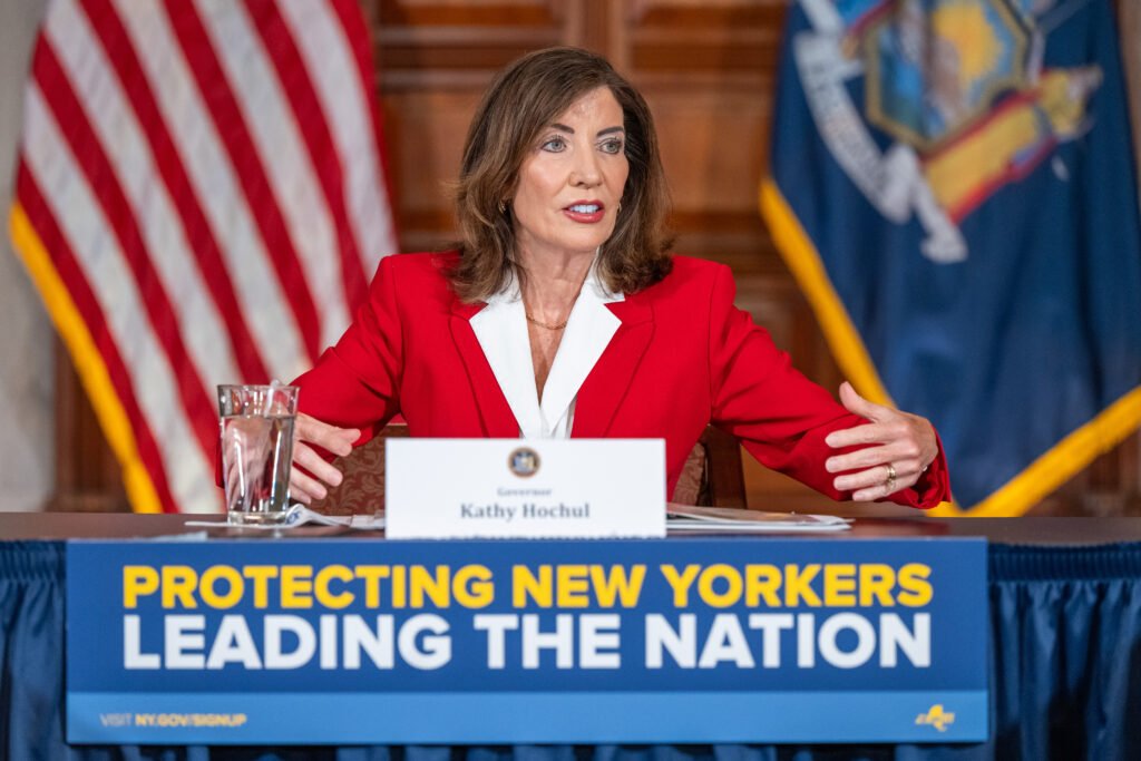 Kathy Hochul is trying to hold the center in a disruptive political age