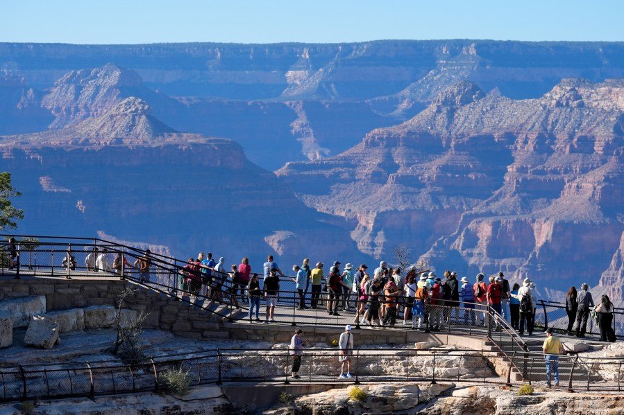 Arizona tour company sues over Trump's nonresident fee at national parks