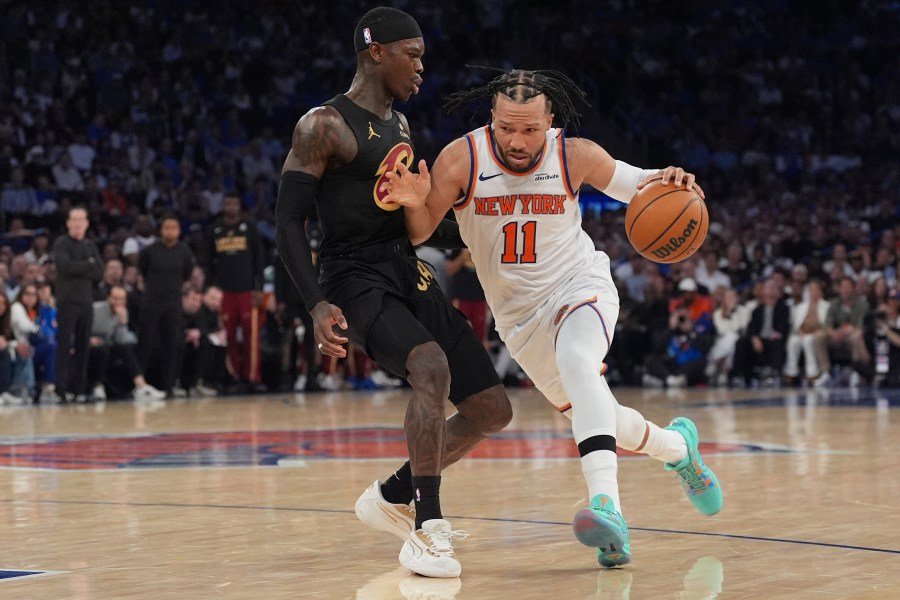 Knicks' Jalen Brunson hosting SNL season premiere