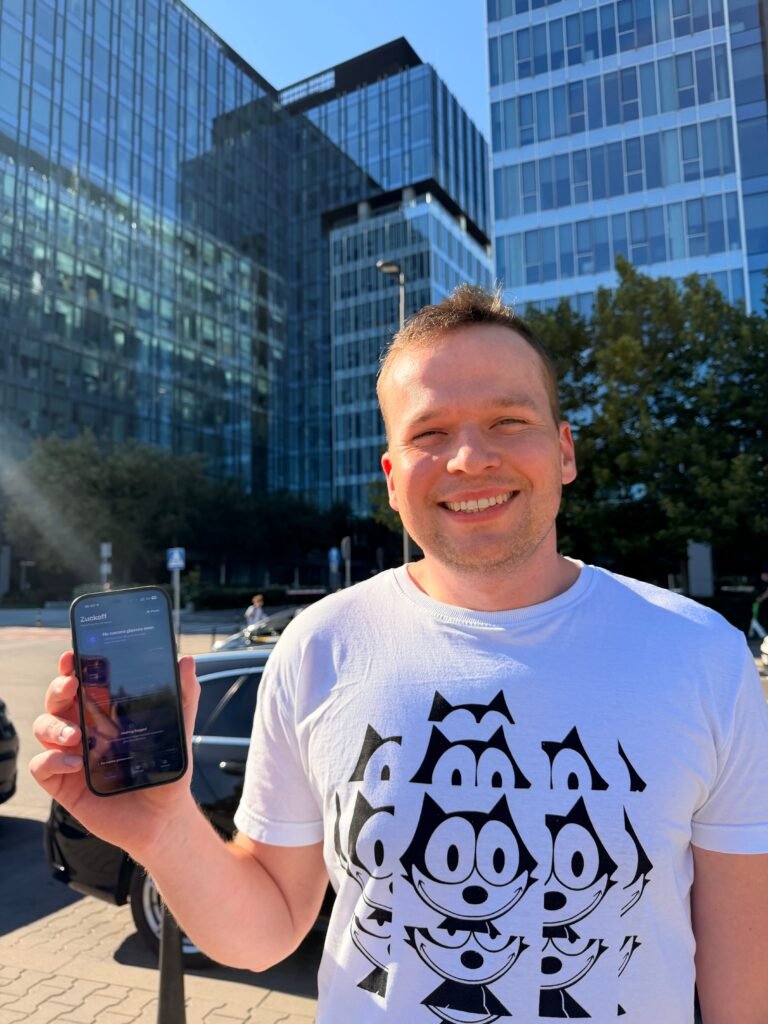This developer created an app to detect nearby Meta glasses. It already has thousands of users.