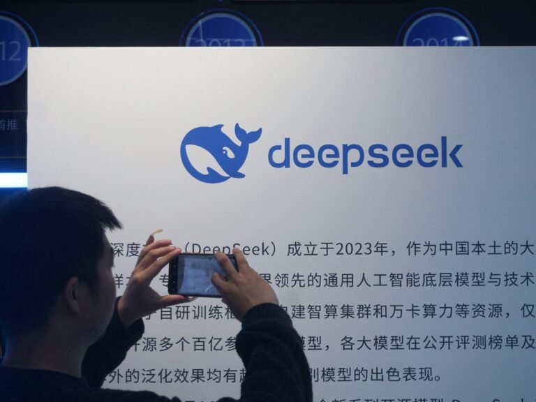 A DeepSeek engineer's viral post on talent, power, and humanity is a rare snapshot of work at China's frontier AI labs