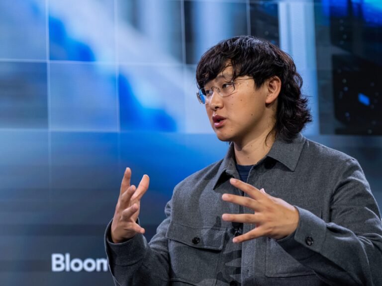 Alexandr Wang’s #musemoneychallenge pitch says that Meta's new app can 'make you $1,000' almost instantly