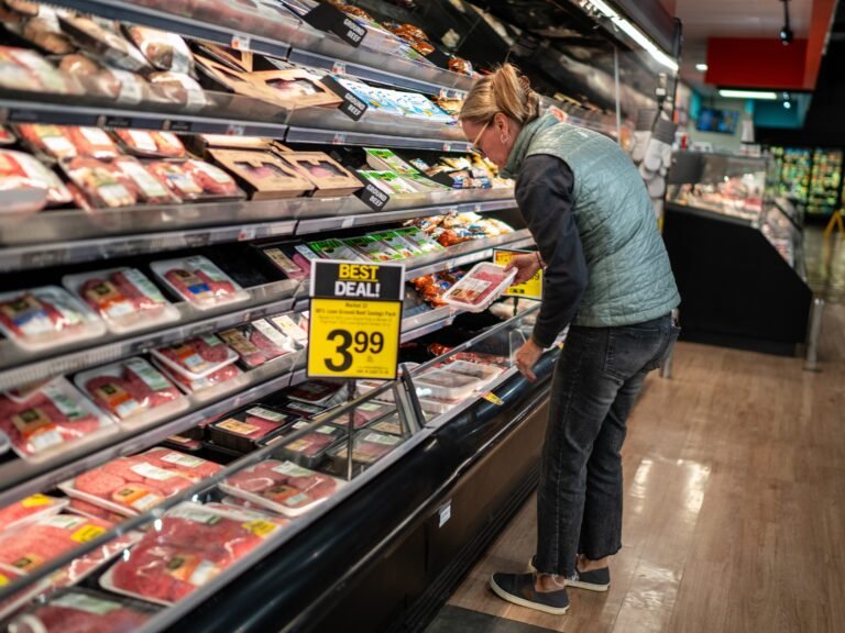 Inflation is kicking off a discount arms race between grocery stores
