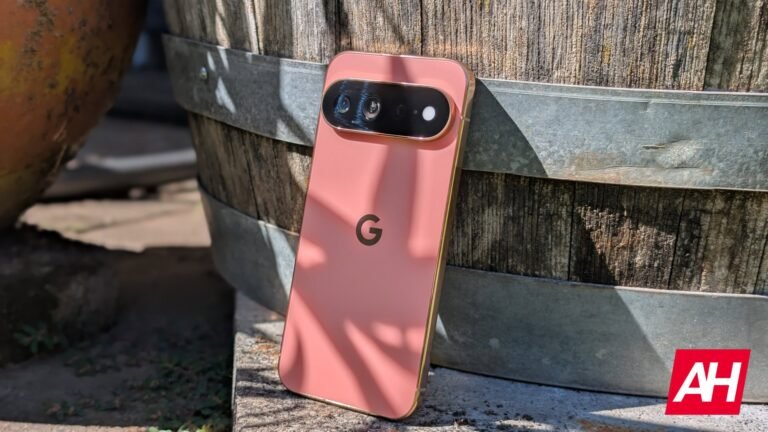 The My Pixel app is getting custom icon colors in a future update