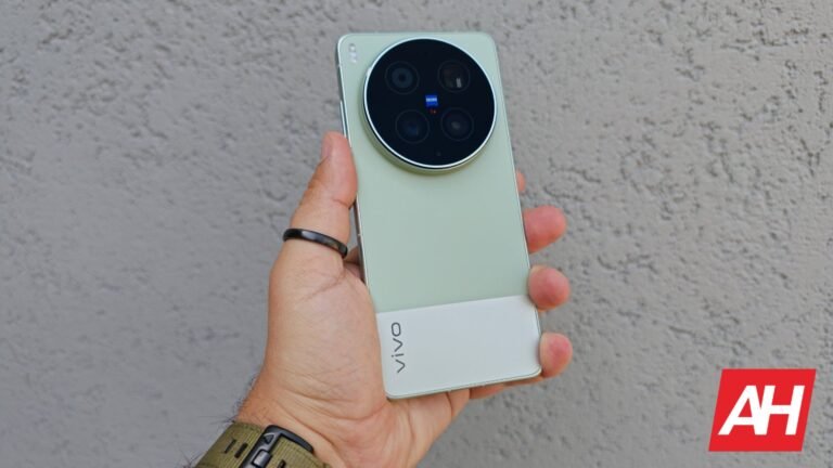 Vivo X500 Leaked in Real Life Ahead of Launch — Here's Your First Look at the Design