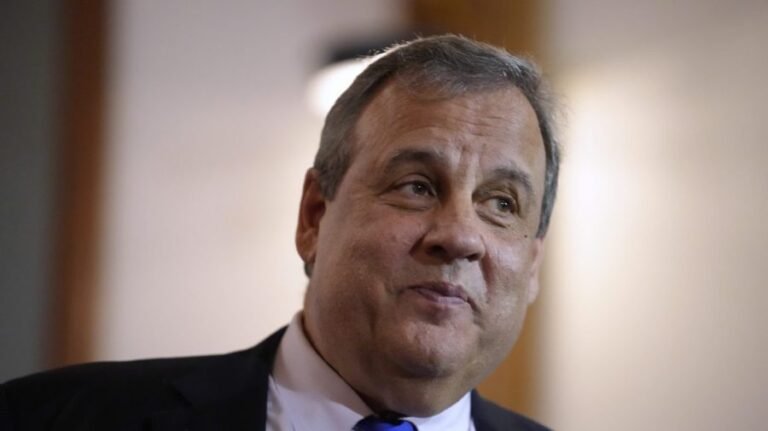 Christie mulls 2028 White House run amid bleak midterm outlook