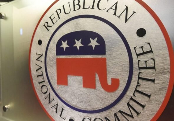 Here are the Republicans backing Democratic candidates in the midterms