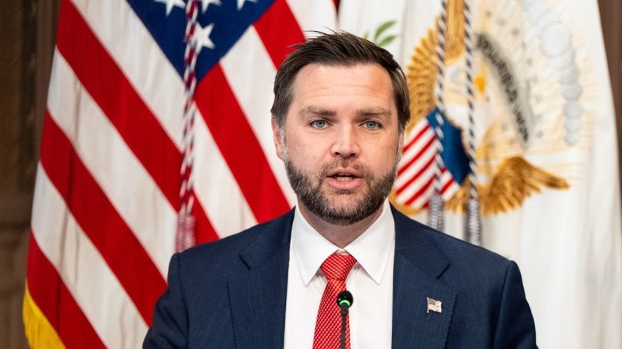 Vance to give White House's first press briefing in over 40 days