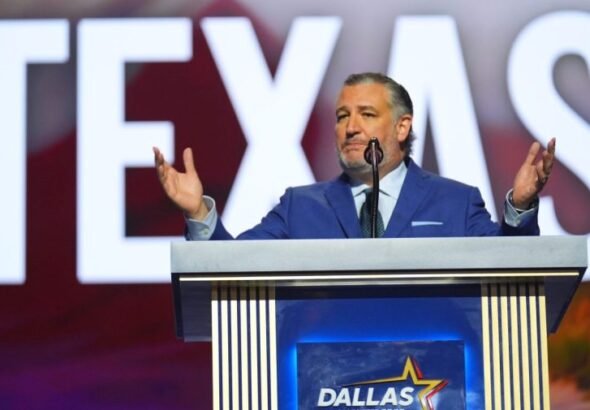 Kirk Herbstreit defends having Ted Cruz on 'College GameDay'