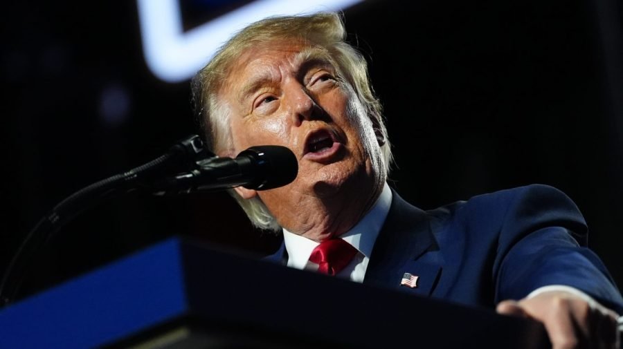 Wall Street Journal editorial board denounces 'preposterous' Trump dividend plan