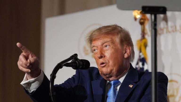 Trump to sign order renaming AI as 'superintelligence'