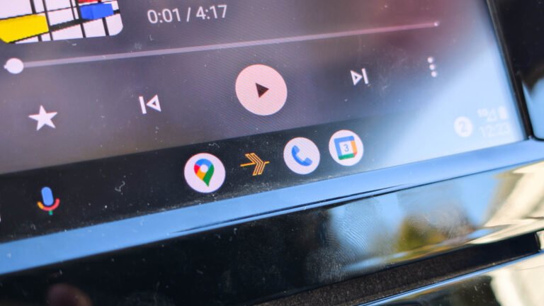 Android Auto users say Google’s wavy media progress bar is gone