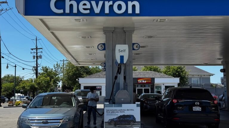 Gas prices reach Labor Day high amid Iran war