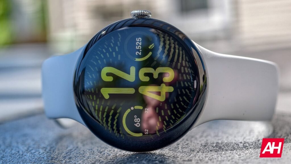 The Pixel Watch 5's first big update brings in offline Gemini support