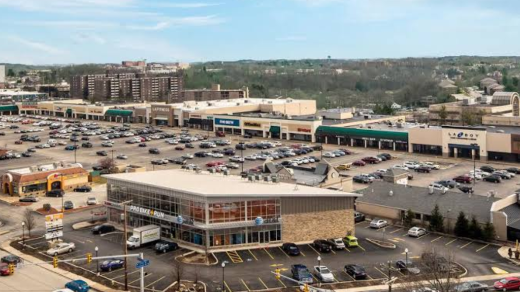 Frontier Realty Group Acquires Shopping Center in PA for $76M