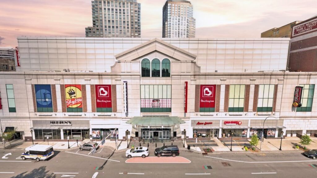 Kite Realty Trust Trades Grocery-Anchored White Plains Retail for $50M