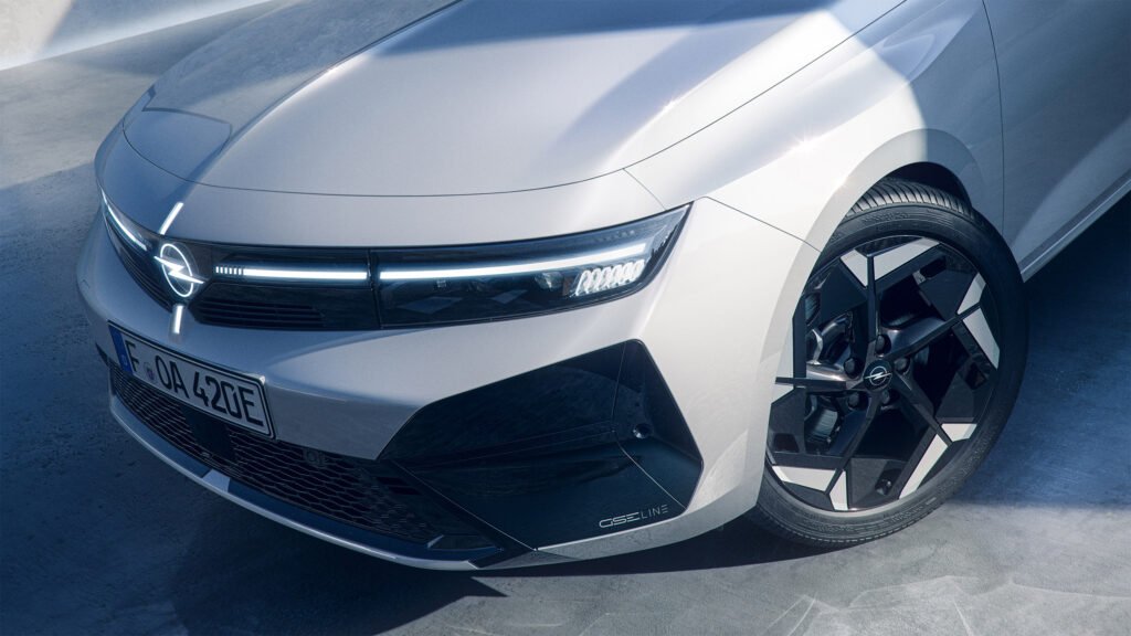 Opel Astra GSE Line Brings OPC-Like Power, But Don’t Call It A Hot Hatch
