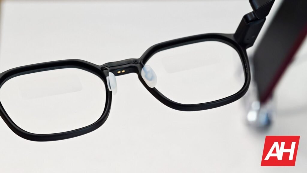 Insta360 Could Shake Up Smart Glasses with Tech That Puts Frame Comfort First