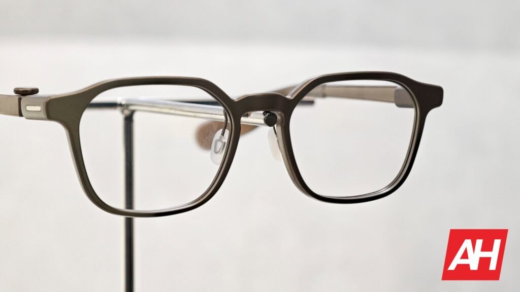 Meta Is Following the Camera-Free Smart Glasses Trend With a New Model Called Luna