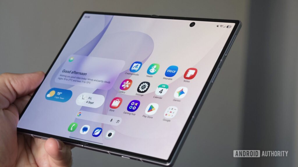 A Galaxy Z Fold 8 bug is putting apps in places where they shouldn’t be — here’s how to fix it