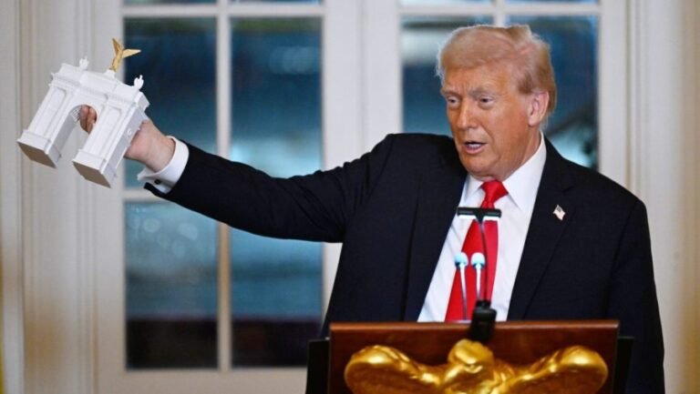 ‘Gonzo bonkers’: Trump's plan to militarize triumphal arch sparks pushback
