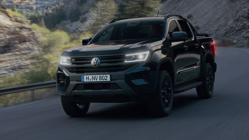 New Volkswagen Amarok Dark Label Special Edition cancels out the chrome