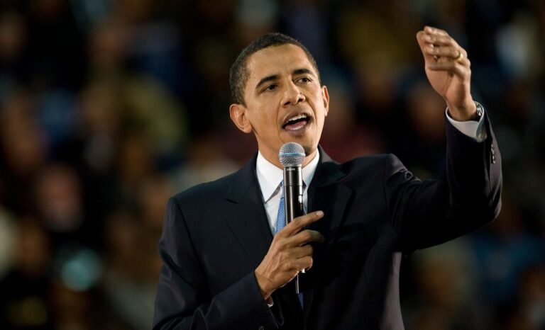 Obama Urges Democrats to Build Clear AI Agenda as Trump Rejects Slowdown Calls