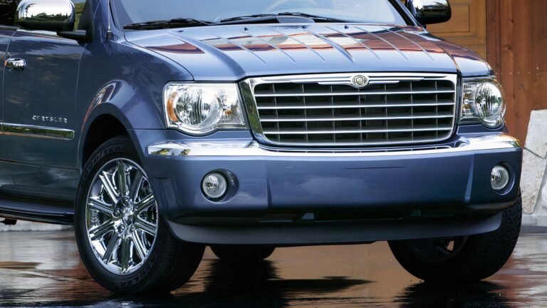 The $5K Hemi V8 Bargain: Chrysler’s Short-Lived Aspen SUV Can Carry 8 And Tow 9,000 Pounds