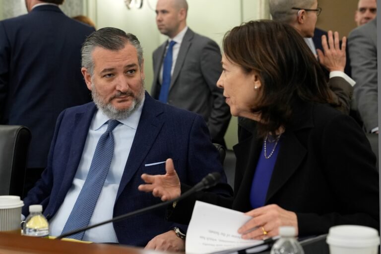 College sports bill opposition brews despite Cruz, Cantwell optimism