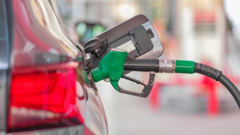 Feds Rollback Fuel Economy Standards Just In Time For Record-High Fuel Prices