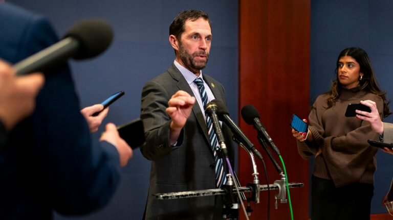 Colorado Democrat introduces bill to bolster battlefield trauma care research