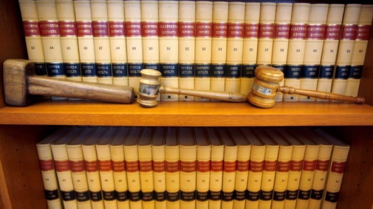 No, claims against Judge Altman never needed a special committee