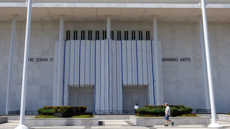 Kennedy Center closes after ceiling piece falls: 'President Trump has been right'