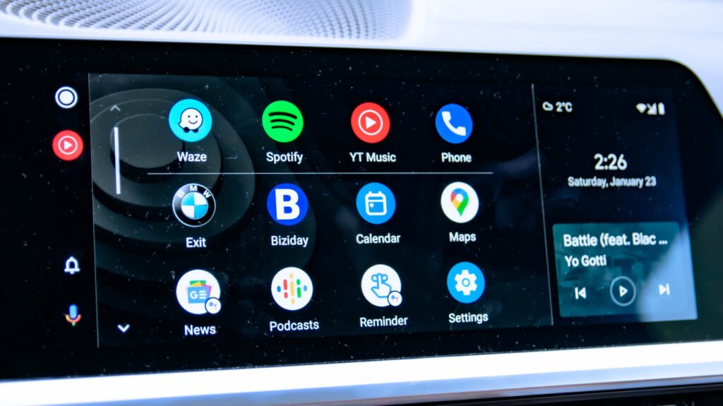 6 Android Auto Features That Help Make Long Highway Trips Better