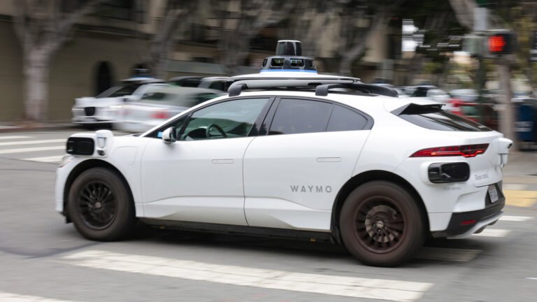 Minneapolis Proposes Requiring A Human Behind The Wheel In Waymos